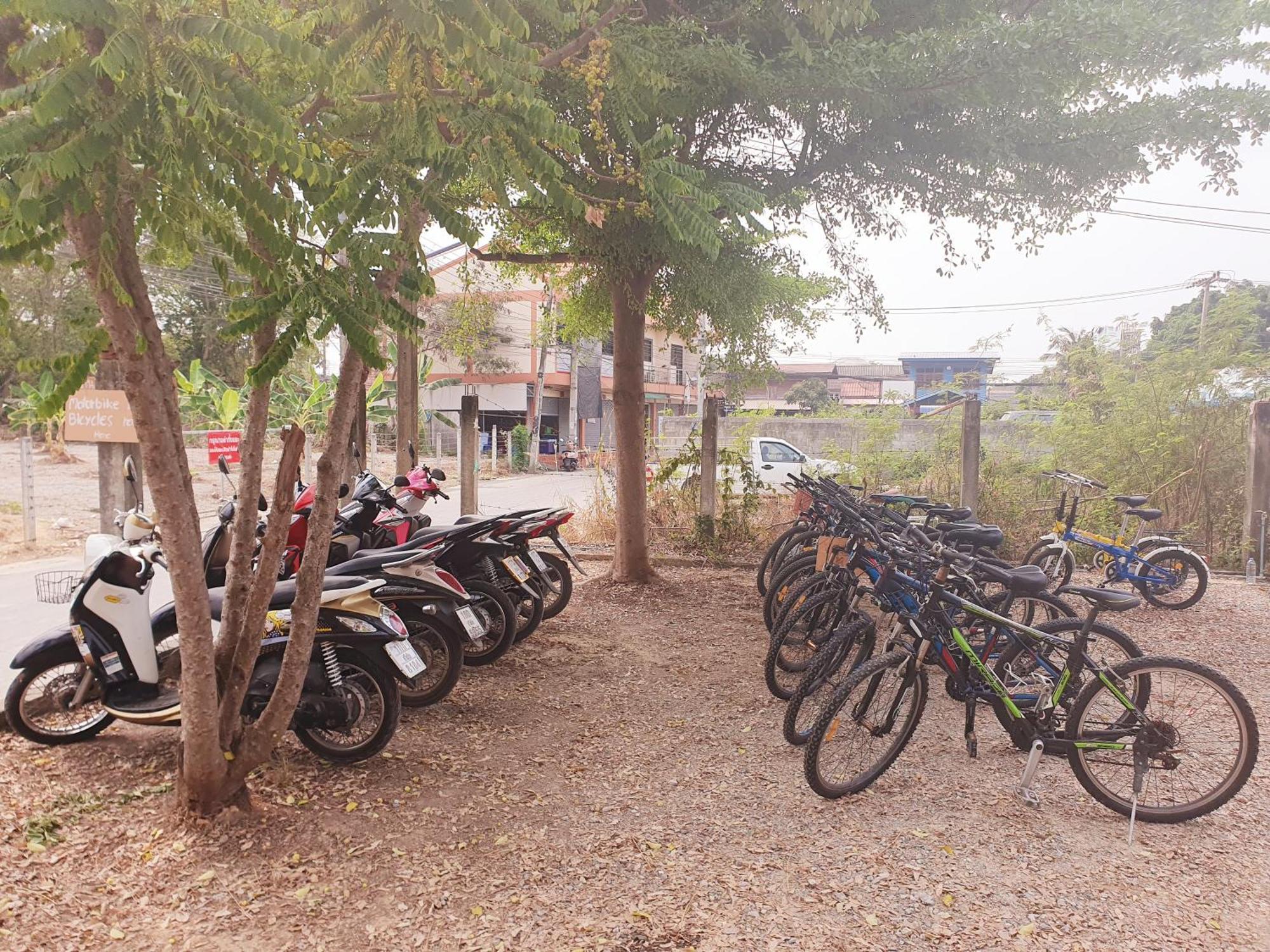 Perfect Resort And Motorbike & Bicycle For Rents Sukhothai Exterior foto